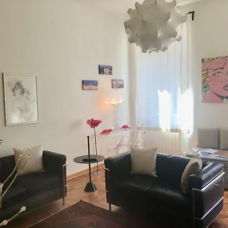 Feriehus Alla Scalinata Del Teatro Rossetti In Viale XX Settembre Parcheggio