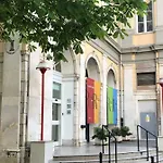 Scalinata Del Teatro Rossetti In Viale Xx Settembre Parcheggio Hébergement de vacances