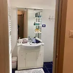 Hébergement de vacances Scalinata Del Teatro Rossetti In Viale Xx Settembre Parcheggio *