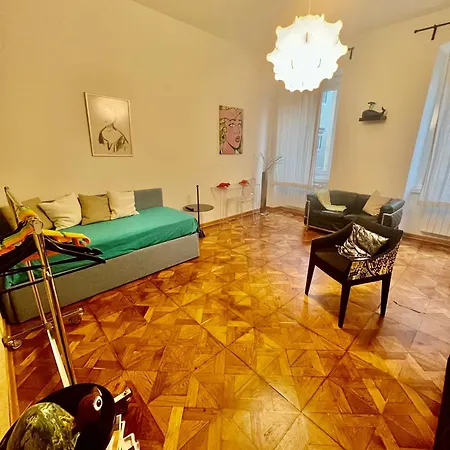 بيت للعطل Scalinata Del Teatro Rossetti In Viale Xx Settembre Parcheggio ترييستي