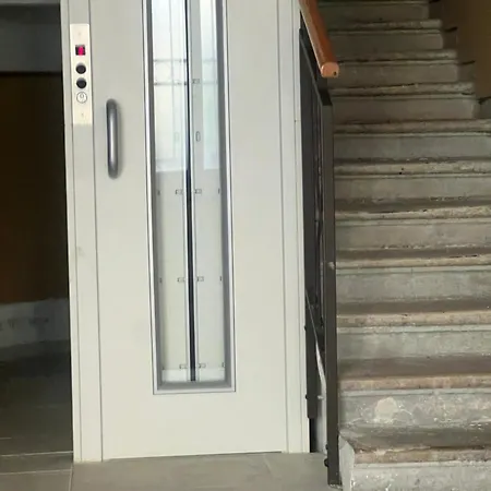 Scalinata Del Teatro Rossetti Parcheggio Casa vacanze